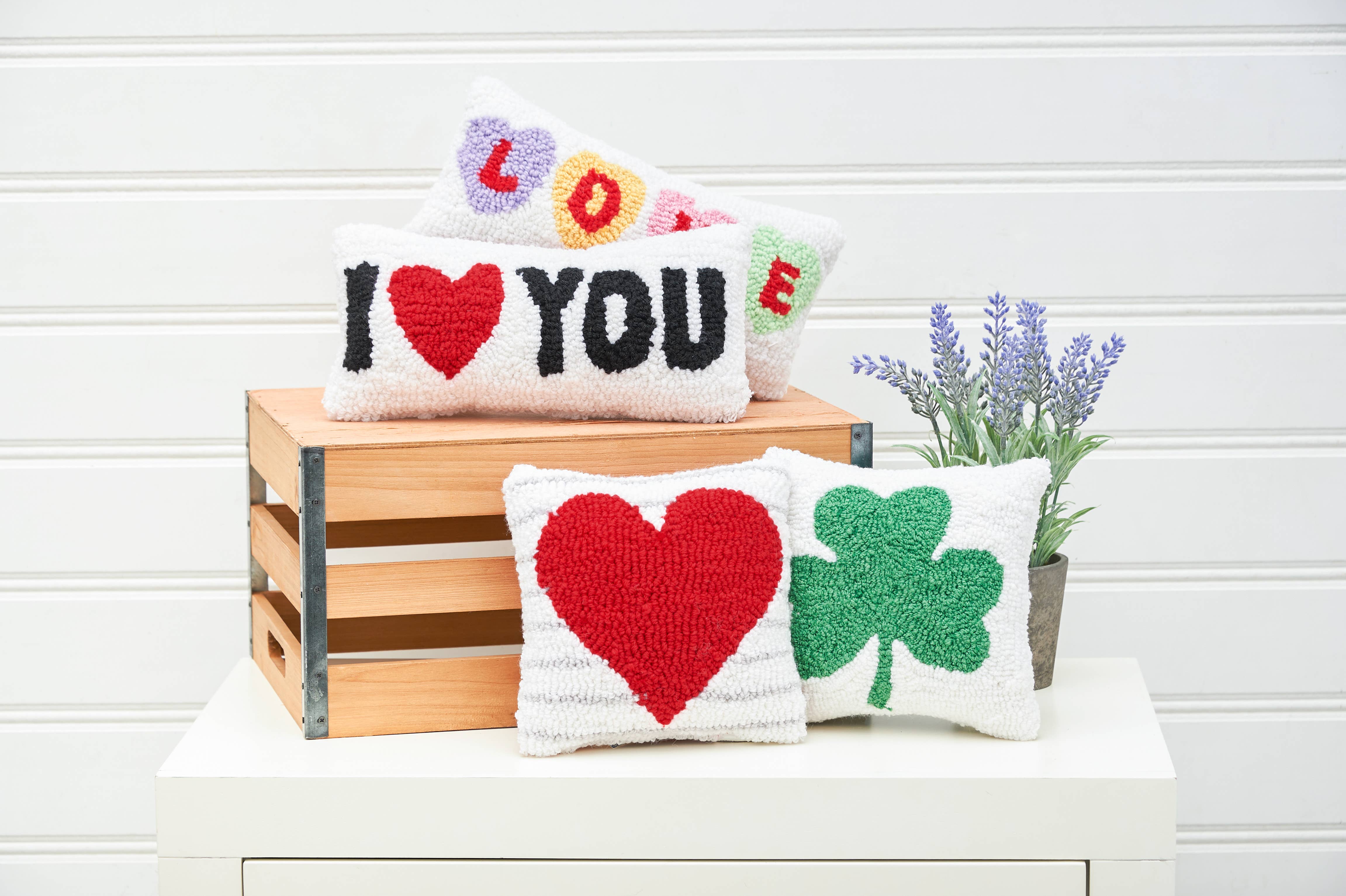 C&F Home - Vente Coussin lombaire - Coussin I Heart You pour la Saint-Valentin2