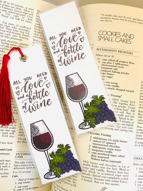 Wine Bookmark with Tassel, Wine Lovers Gifts, Book Markers for engroshandel hos Jewels For Hope