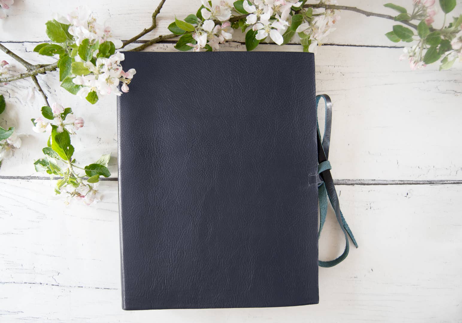 Creatico - Wholesale Photo Album - LEATHERKIND Rustico Large Photo Album5