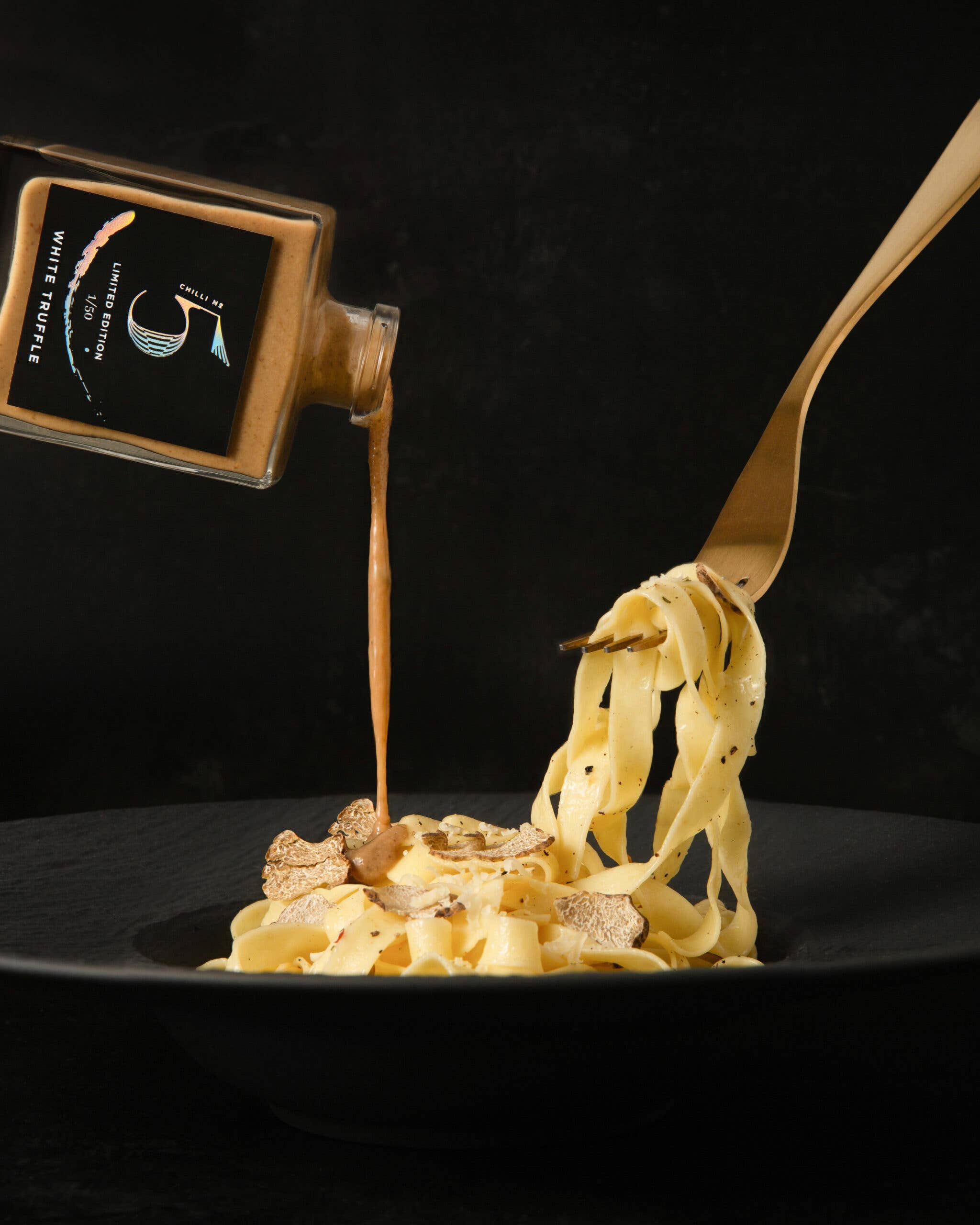 Chilli No. 5 – wholesale Sauce – White Truffle Chilli Sauce - 100ML - Gourmet Hot Sauce2