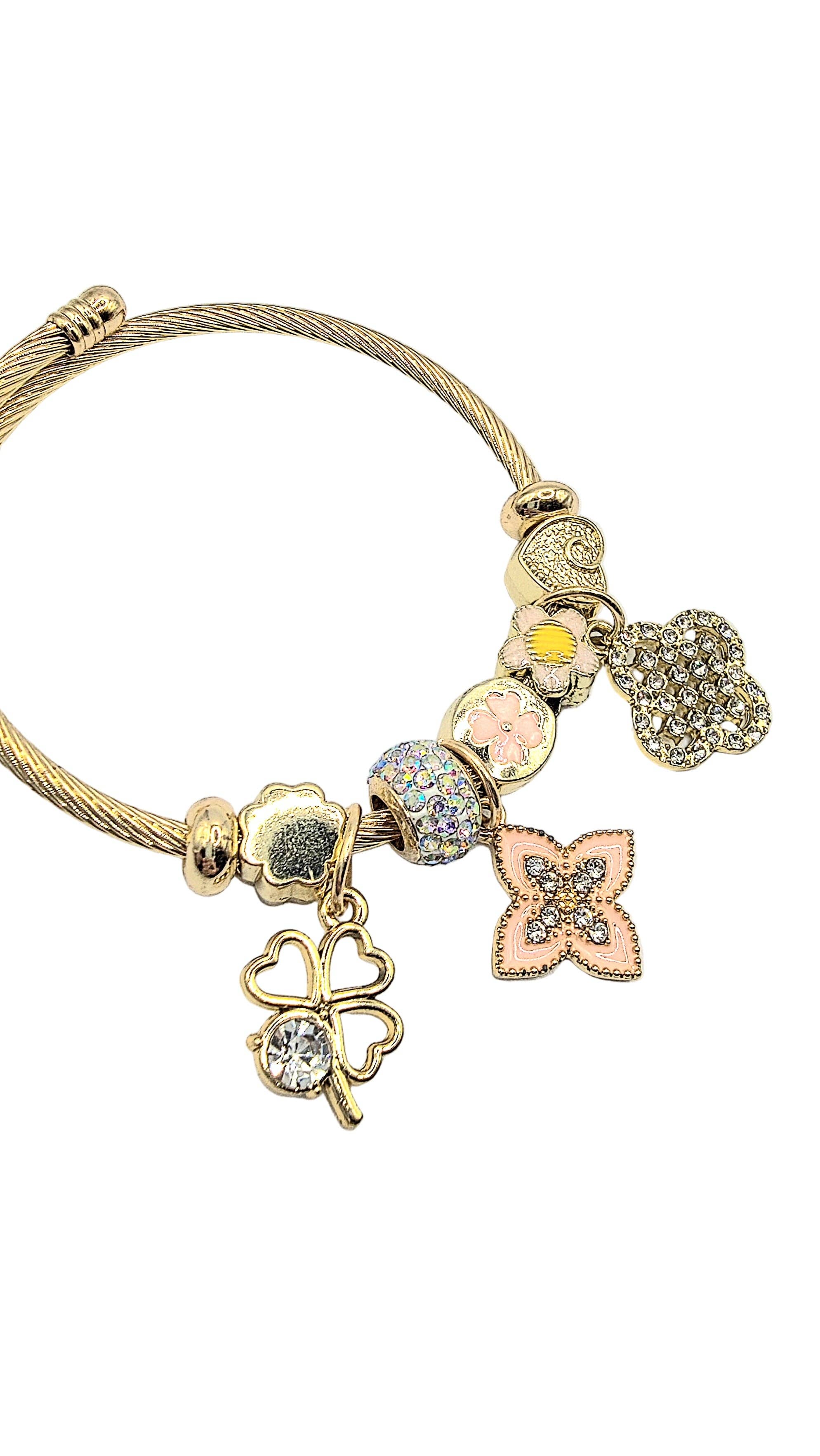 Arya Jewellery Wholesale - Wholesale Charm/Dangle Bracelet - Clover Crystal Charm Beaded Bracelet0