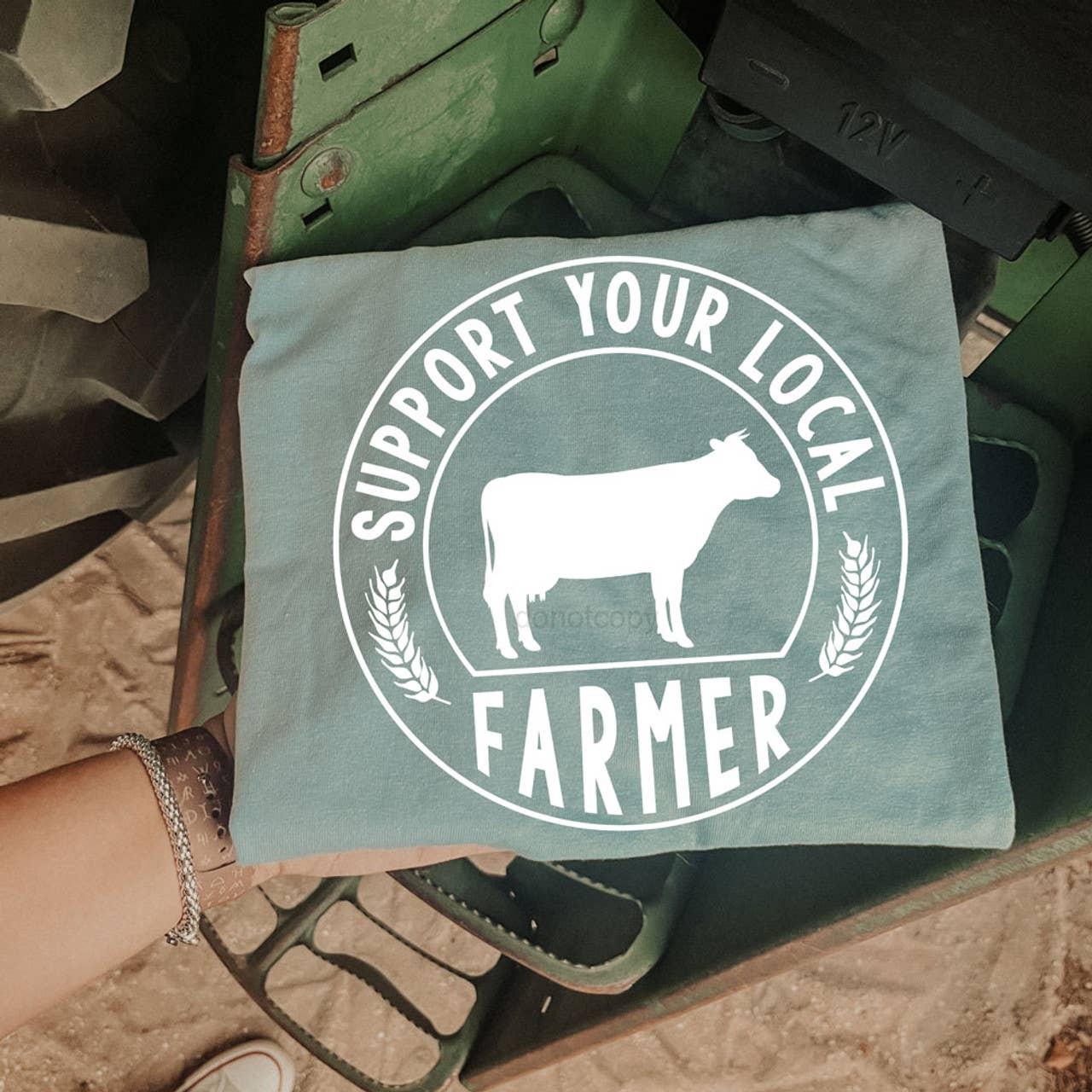 Trendy Transfers - Vendita all'ingrosso Decalcomania a sublimazione - Sostieni il tuo agricoltore locale Mucca BIANCA Trasferimento termico DTF0