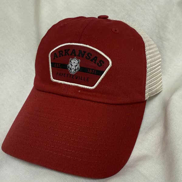 Cappello Arkansas Razorback per la vendita all'ingrosso da parte di Turnovers Inc