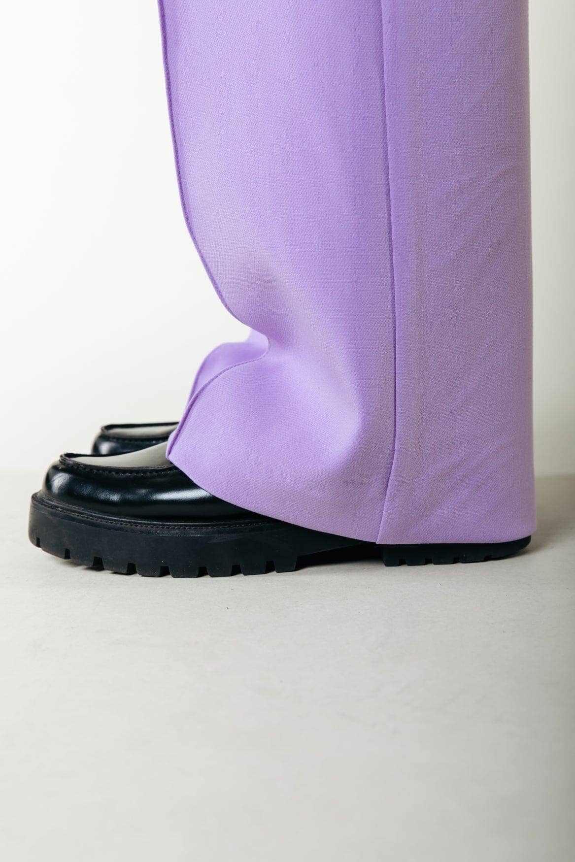 Rus Straight Pants | Light lilac for wholesale on Faire4