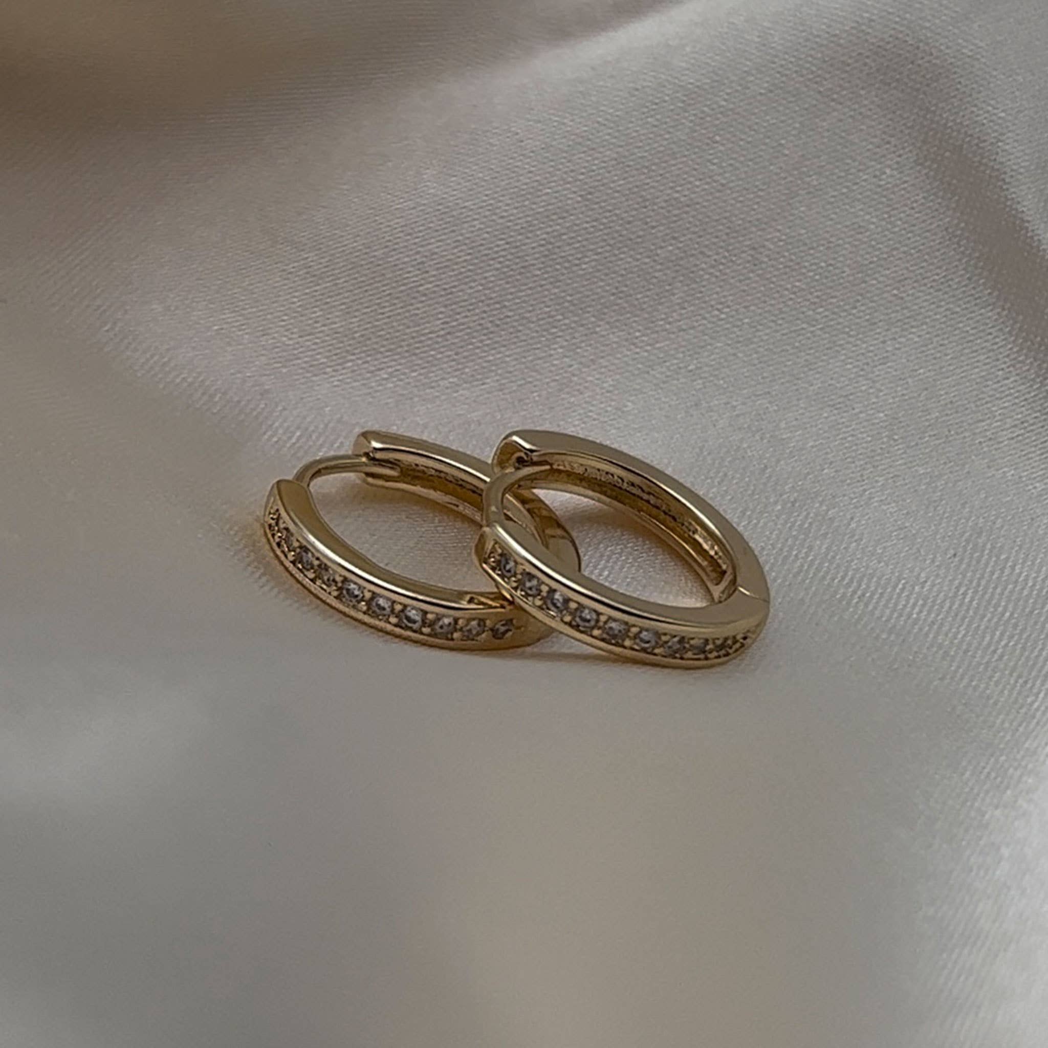 Howard's - Wholesale Hoop Earrings - Pave Style Hoop Earrings12