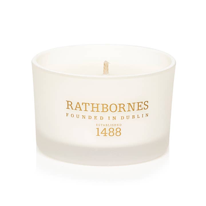 Rathbornes 1488 - Vendita all'ingrosso Candele da viaggio - Candela da viaggio profumata al cedro, chiodi di garofano e ambra (Speziata/legnosa)2