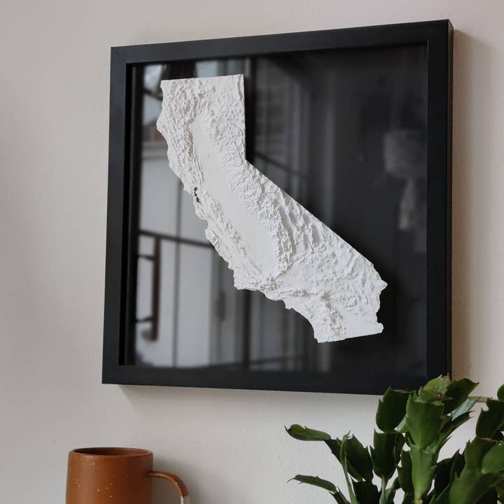 Micropolitan - Vente Décoration murale - Carte topographique 3D de la Californie | Art mural encadré