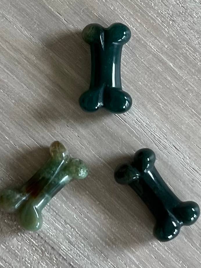 Osso di cane agata muschiato per la vendita all'ingrosso da parte di Luna Rae