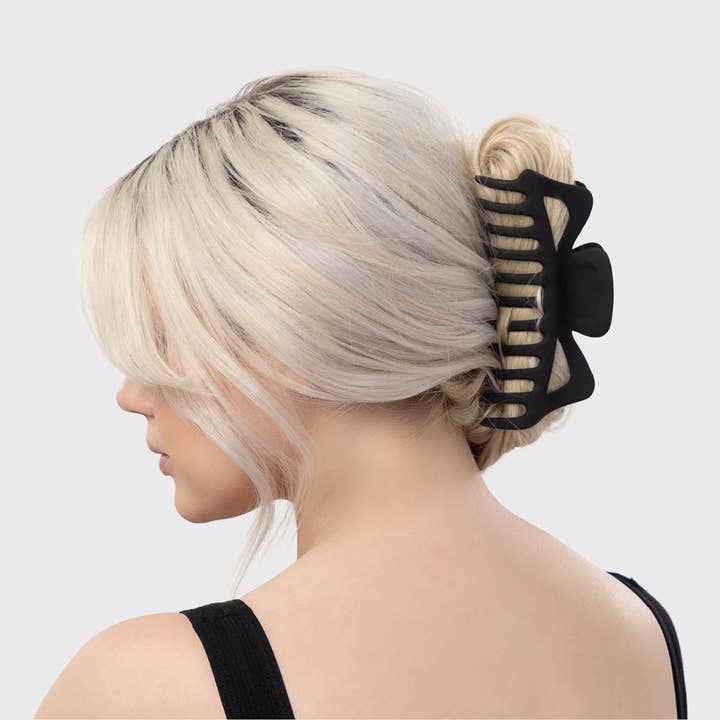 KITSCH - Wholesale Hair Clip - Women's - Recycled Plastic Jumbo Classic Claw Clips 2pc - Black & Tort