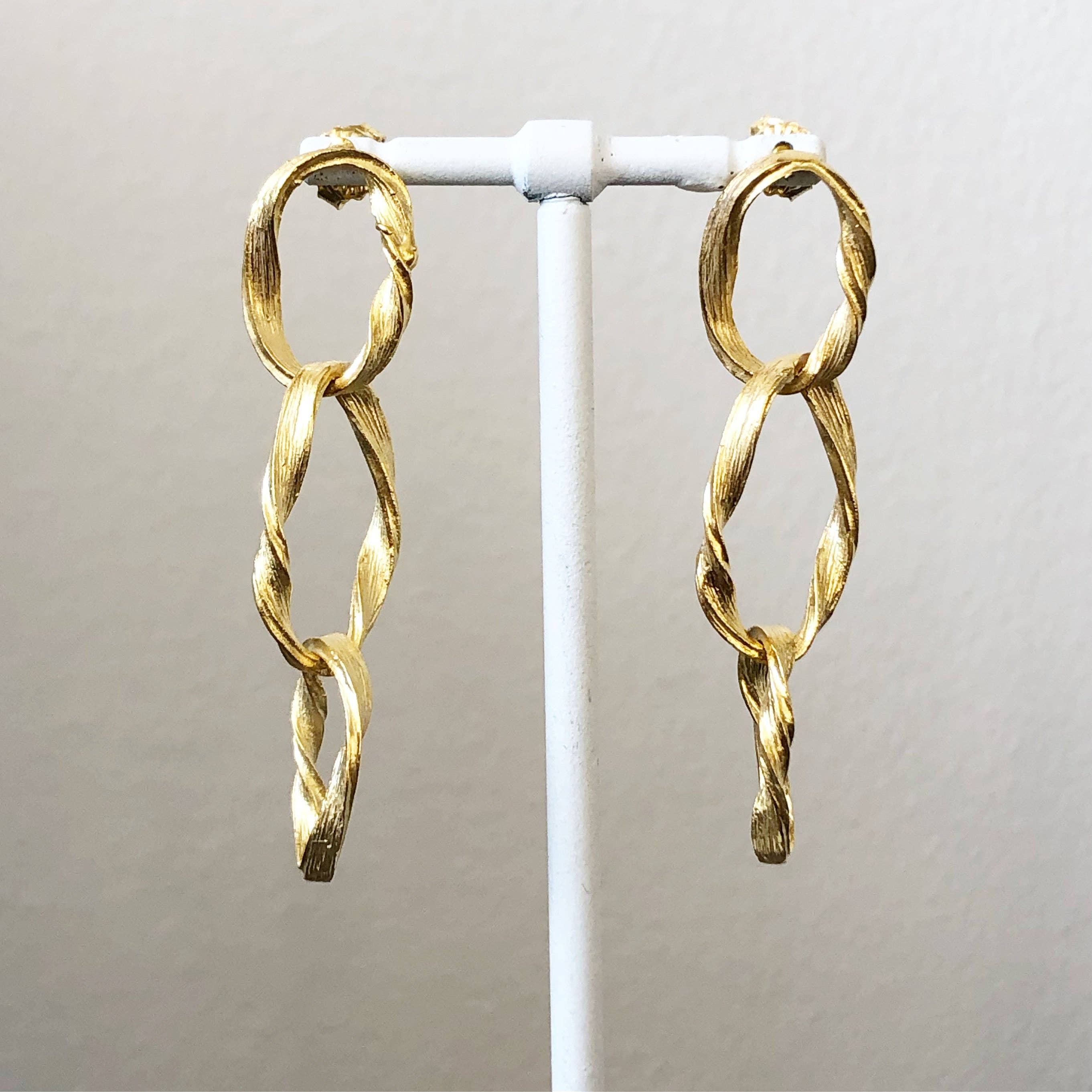 Chakarr Jewelry - Wholesale Dangle Earrings - CORE | LYON CHAINLINK EARRINGS1