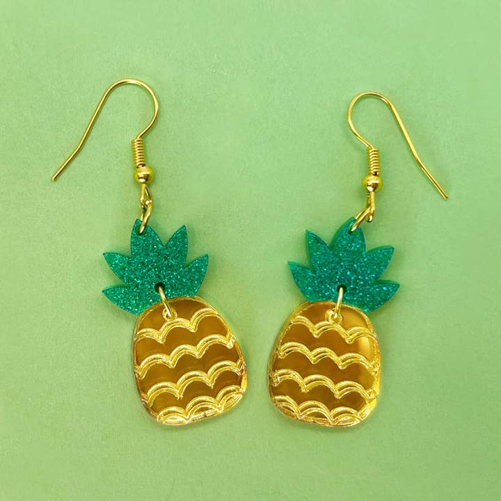 Boucles d'oreilles pendantes ananas pour la vente par Vic Tac Toe