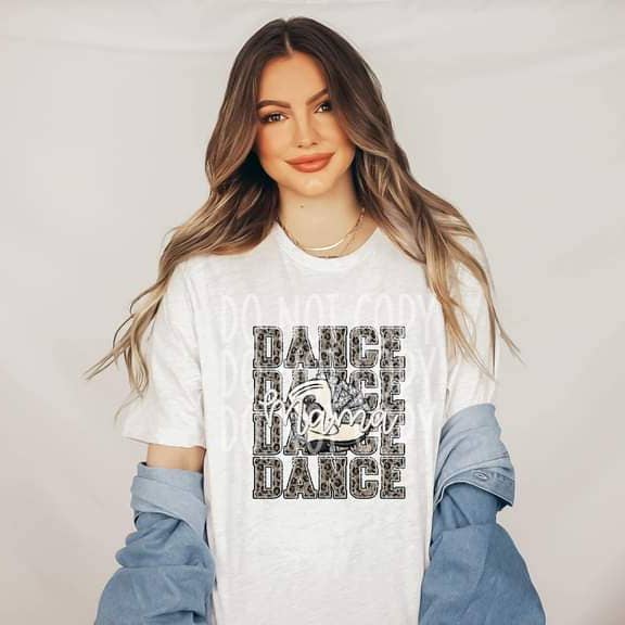 T-shirt Dance Mama Leopard pour la vente par Hello Sunshine Boutique