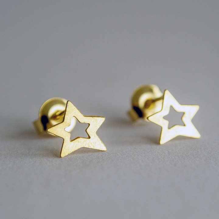 Large Star Earrings gilded with fine gold for wholesale by Adorabili
