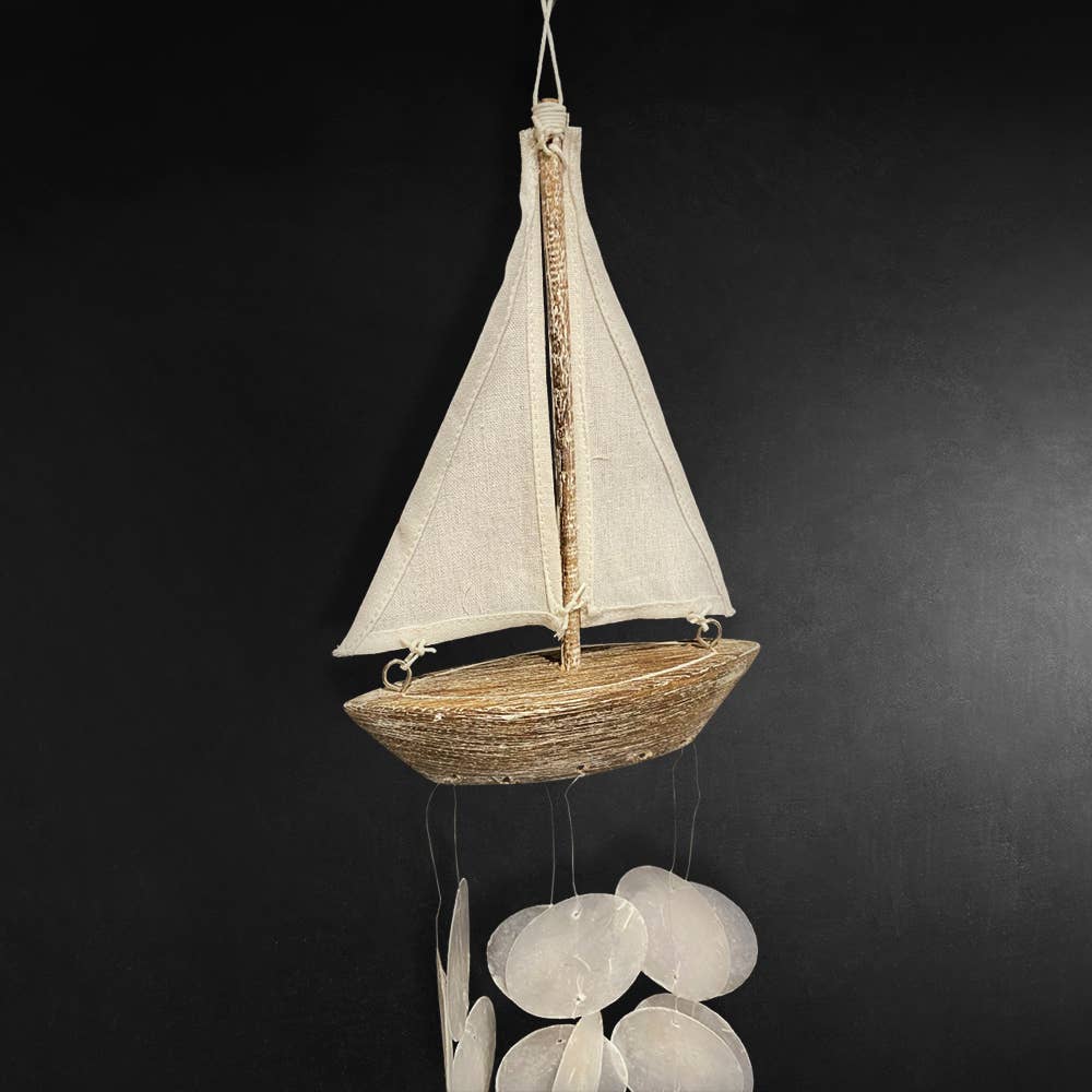 VIE – Engroshandel Vindharpe – Vie Naturals Sejlbåd Capiz Wind Chime3
