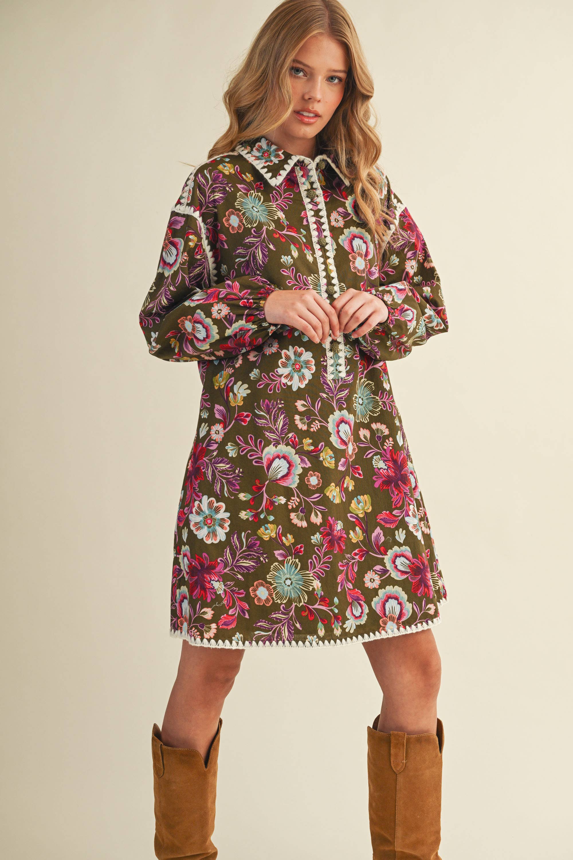 &MERCI - Wholesale Dress - Women's - EXCLUSIVE PRINT BLANKET STITCH BUTTONED MINI DRESS MDR429820