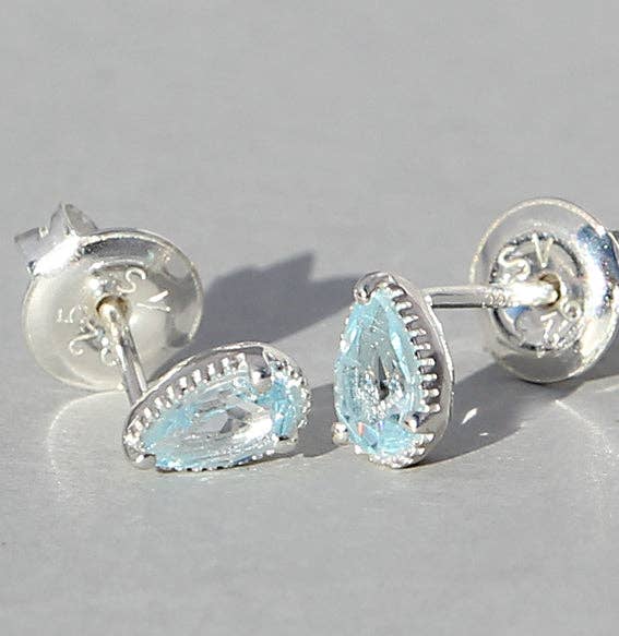 Campur GmbH – Großhandel Ohrstecker – Silberohrstecker mit Topas | Teardrop sparkle1