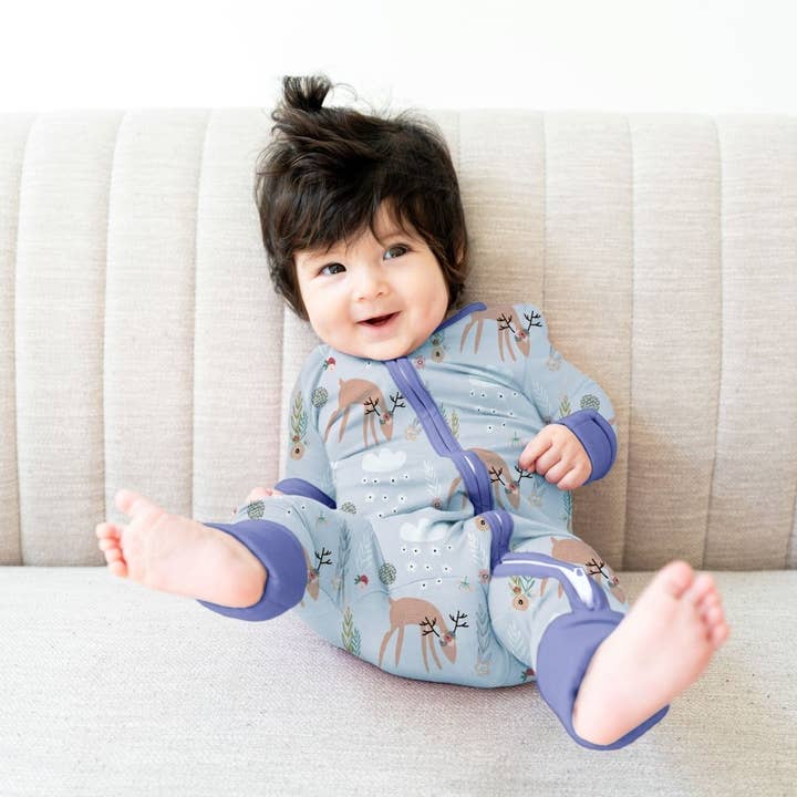 Pijamas de Bambú Dashing Through Dreamland para venta al por mayor de Buckle Me Baby Coats