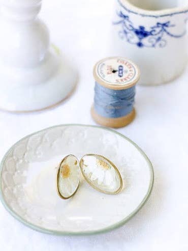 Marguerite pour la vente par Chantelle Nicole Jewelry