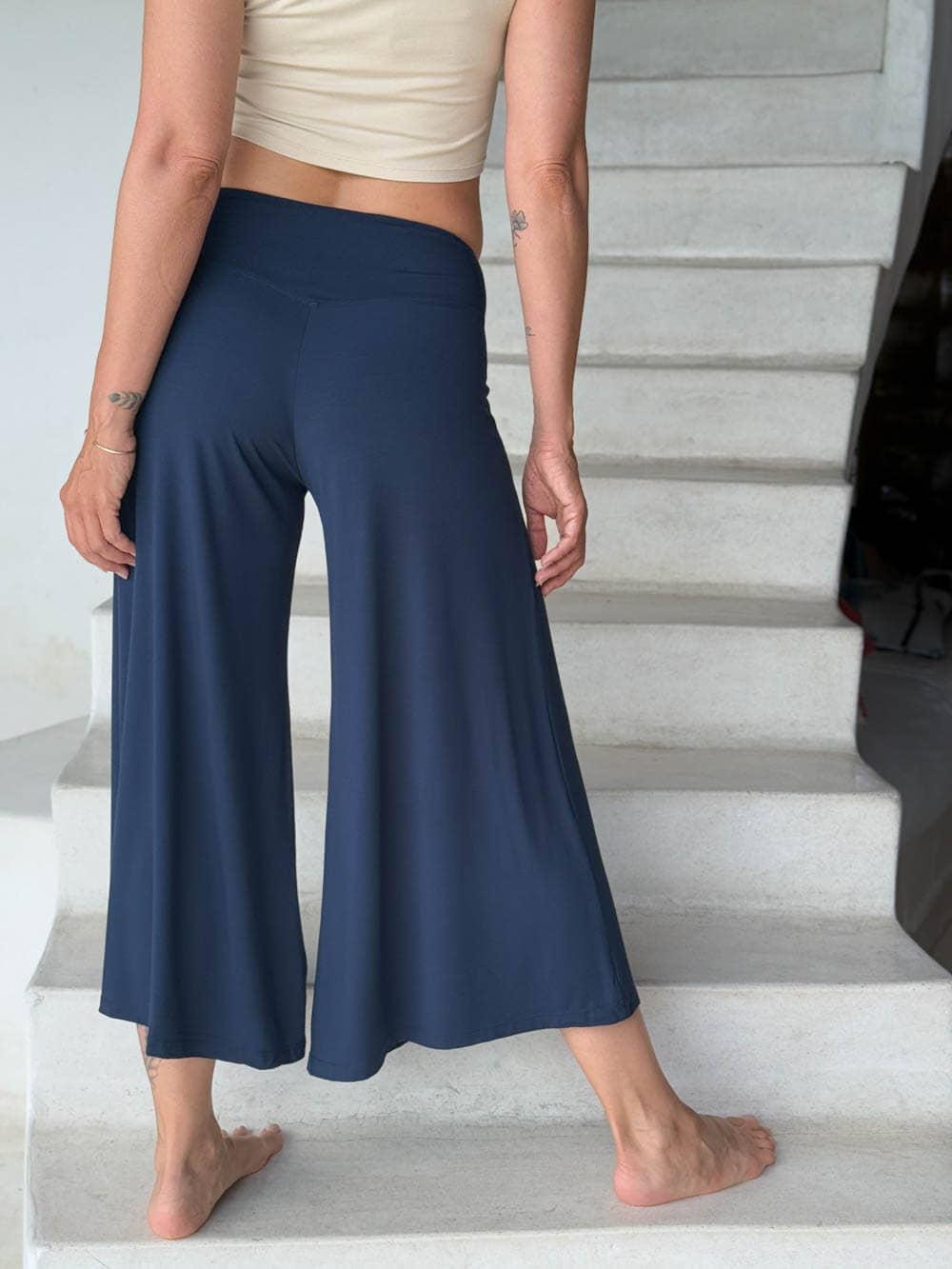 CARAUCCI - Wholesale Pants - Women's - Cropped Flare Pants9