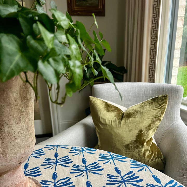 Christina Dickson Home - Wholesale Tablecloth - Dragonfly Lures Tablecloth in Blue0