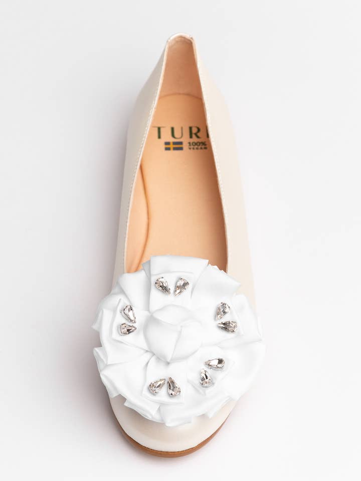 The Finn Flower, Bridal Shoe Clips for wholesale by Turf