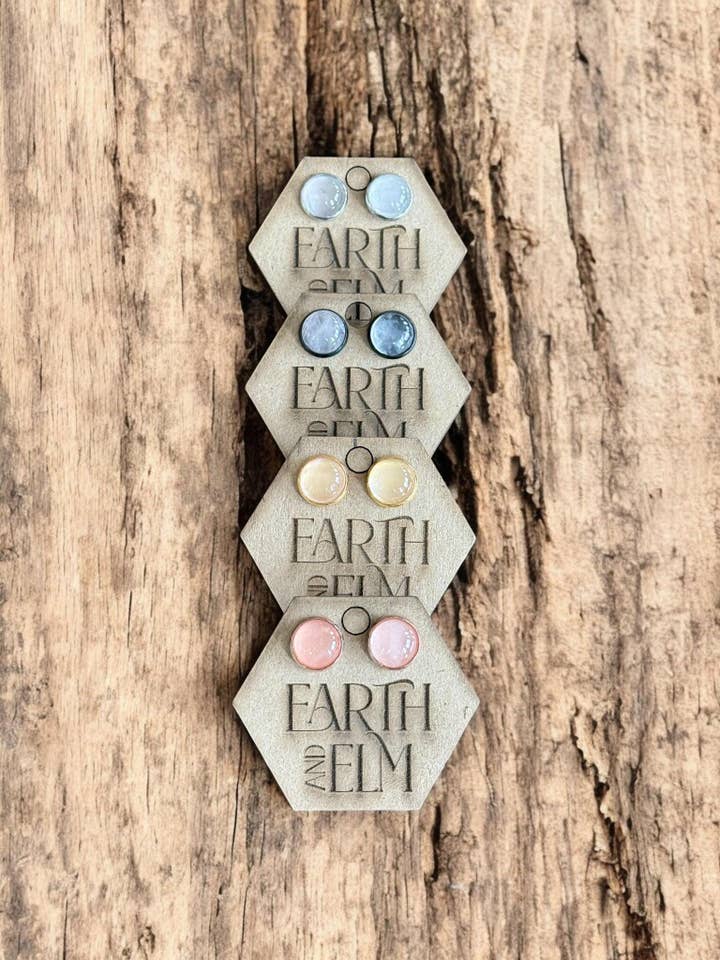 Rose Quartz in Metal Settings for wholesale by Earth & Elm