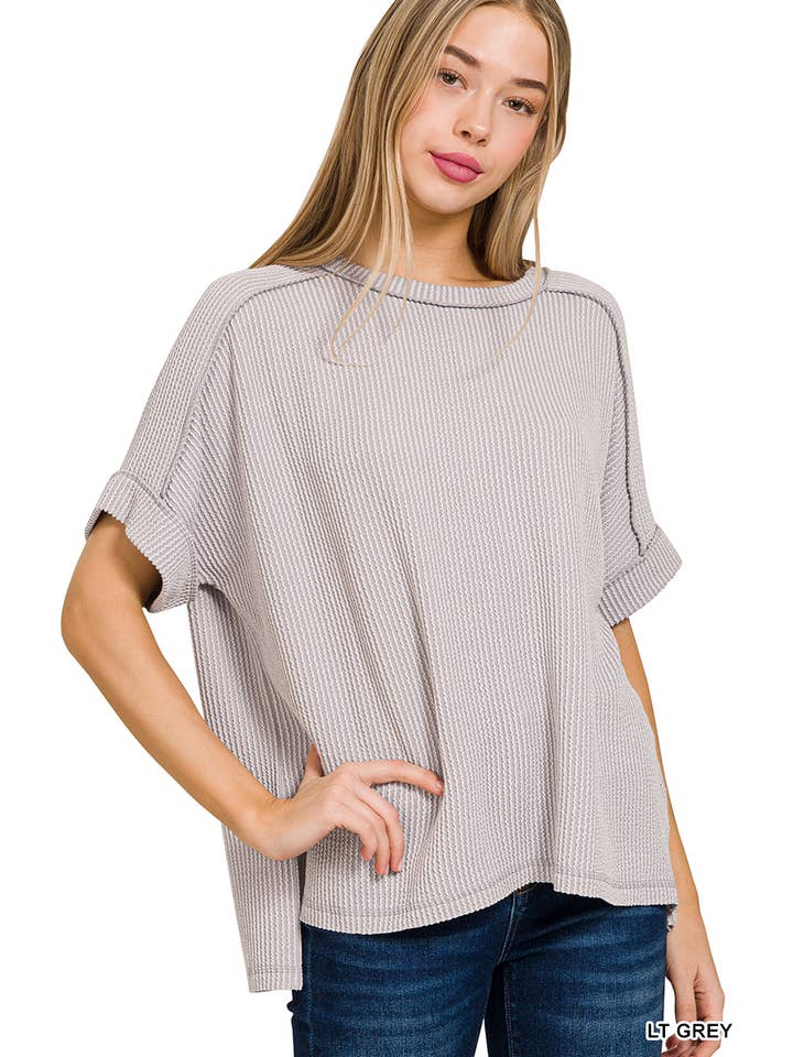 42POPS – wholesale Stickad topp - Dam – .Corded Rib Kortärmad Topp med Rå Kant11