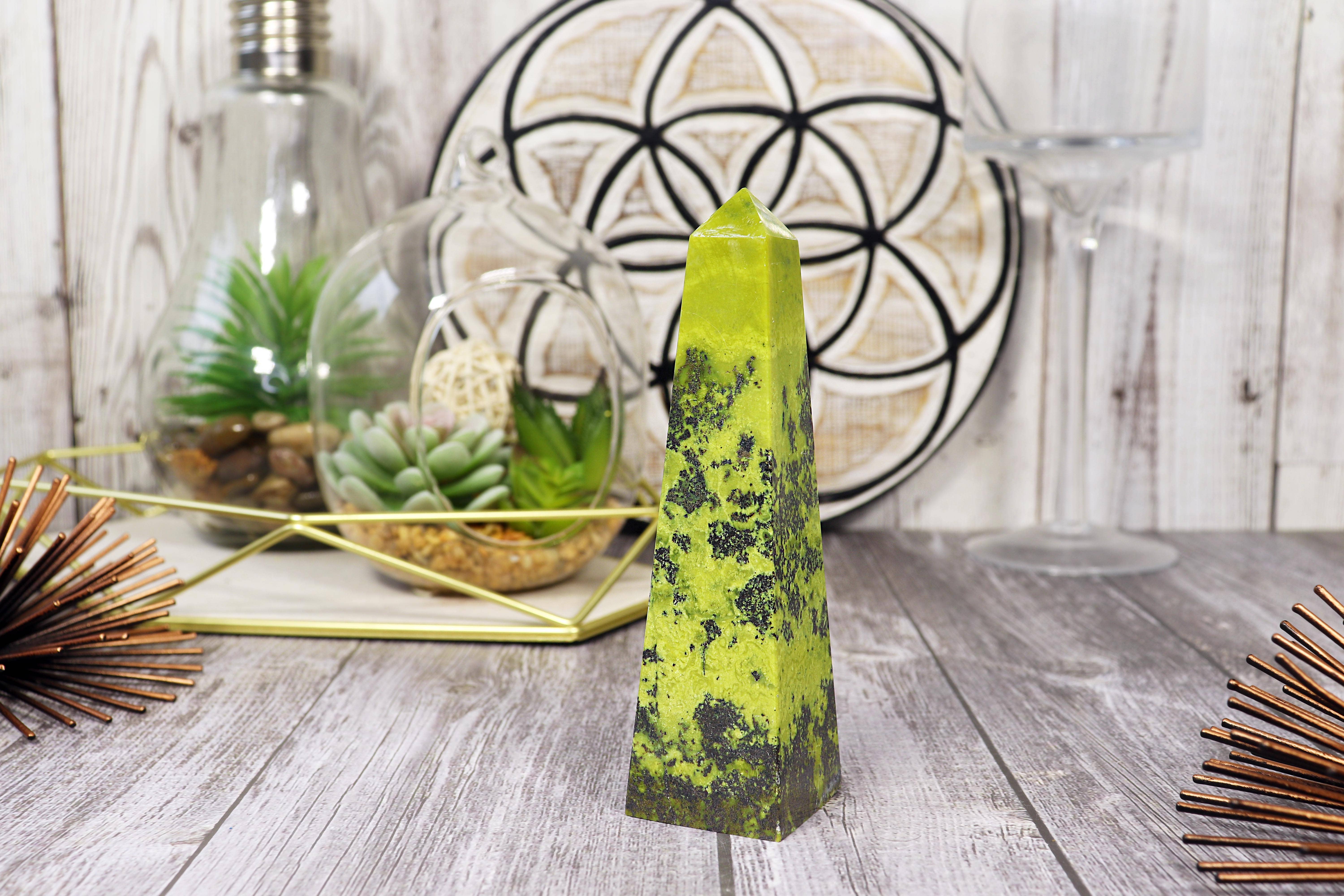 Natures Artifacts Inc - Wholesale Spiritual Stone/Crystal - Beautiful Serpentine Towers8