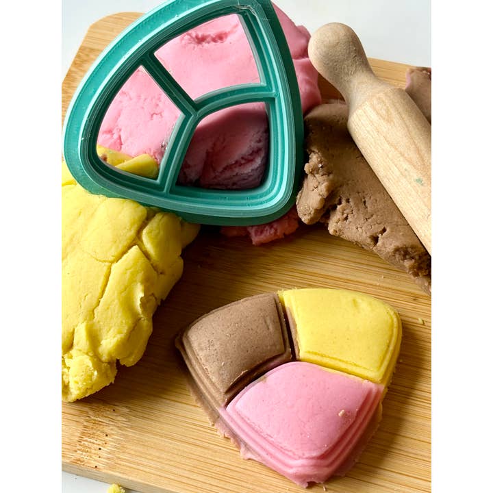 Fresh Masa - play dough & sensory kits - Wholesale Toy Set - Kids - My Little PanaderÃa Play Dough & Sensory Kit – Latino-Inspir