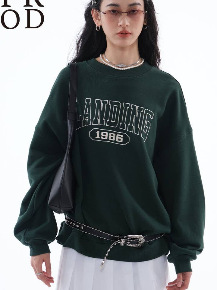 Loose Fit Landing 1986 Crewneck / Green for wholesale by Prod Bldg