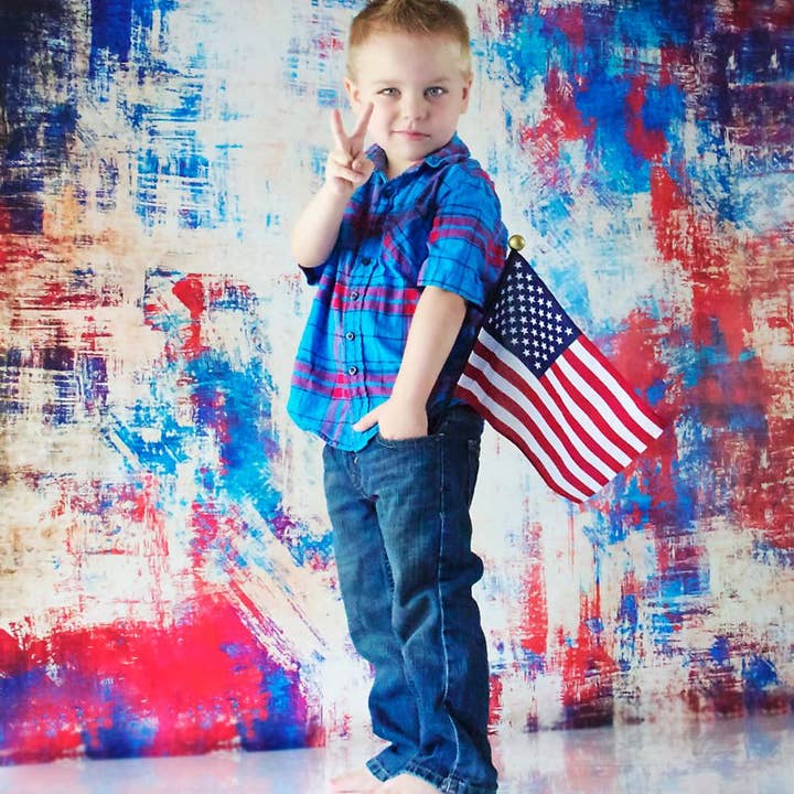 Grunge rojo, blanco y azul de 7 pies x 7 pies — Pie vinilo para venta al por mayor de Swanky Prints