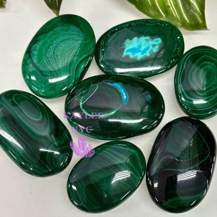KayleeNYC - Wholesale Spiritual Stone/Crystal - 1 lb Natural Malachite Palm Stone Crystal Nice Quality