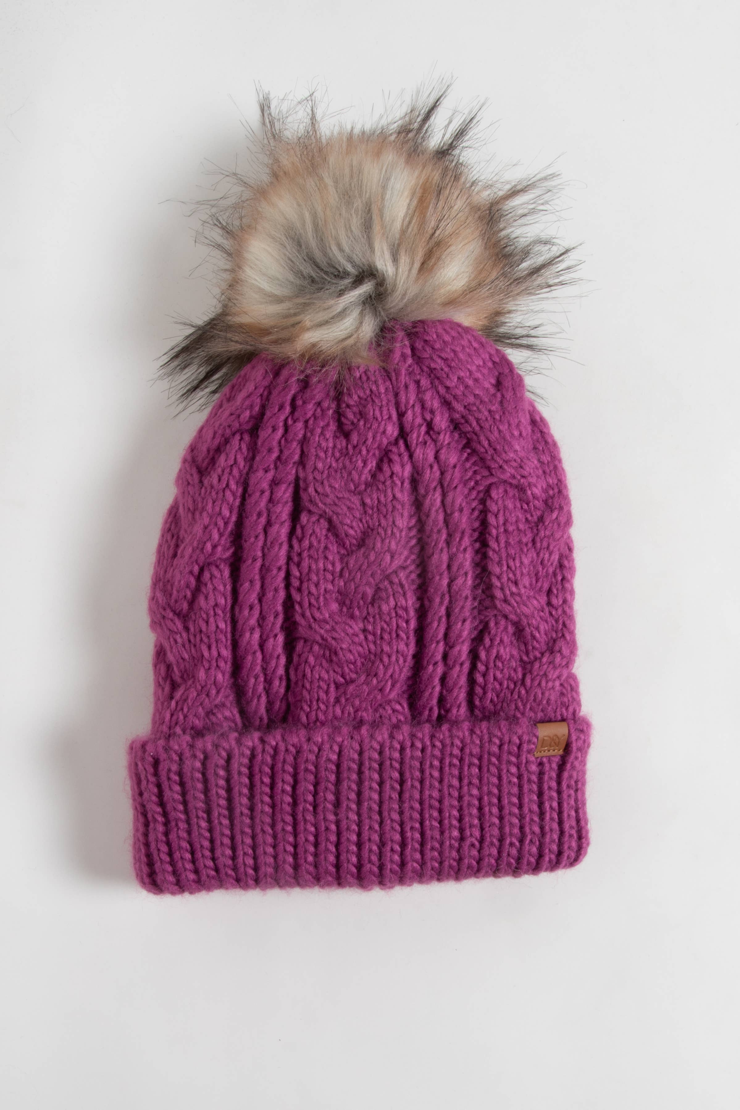David And Young - Wholesale Beanie - Women's - Cable Knit Beanie with Faux Fur Pom Lining3