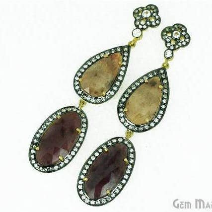 Hermoso arete de zafiro hecho a mano, pavé de diamantes en circonitas cúbicas para venta al por mayor de GemMartUSA