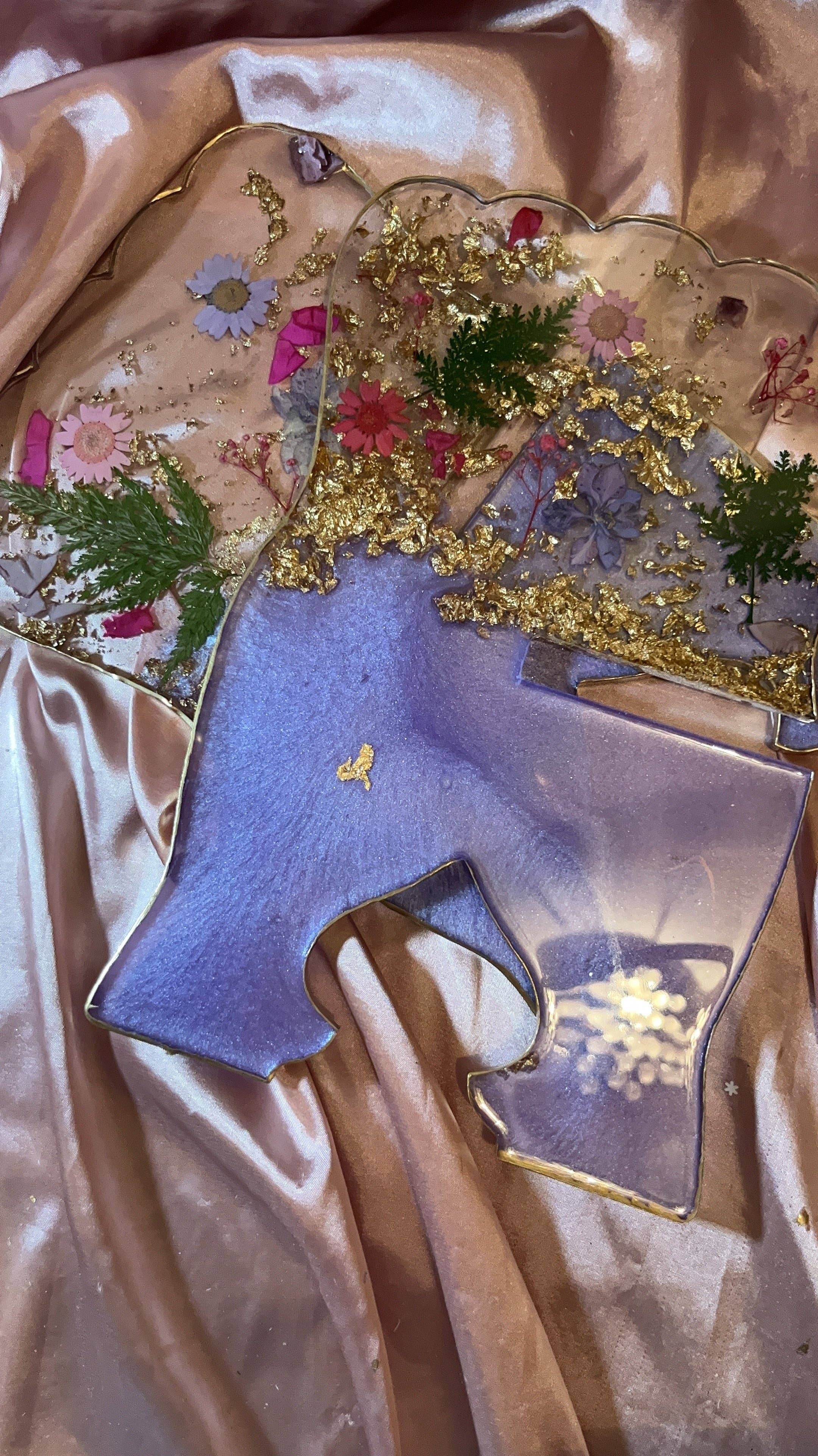 Hudaa & Co - Wholesale Book Stand - Custom resin book stand/Quran stand | quranic | marble effect | reading | bespoke designs | Islam | Eid | Ramadan | gift | present7