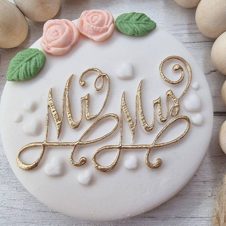 Make and Fun - Wholesale Cake Decorating Kit - Wedding Fondant Embosser, Cookie Debosser