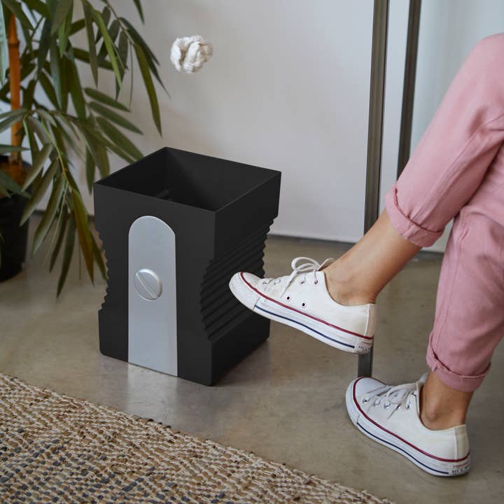 Balvi - Wholesale Trashcan/Trash Bin - Bin, Sharpener, black, plastic,2