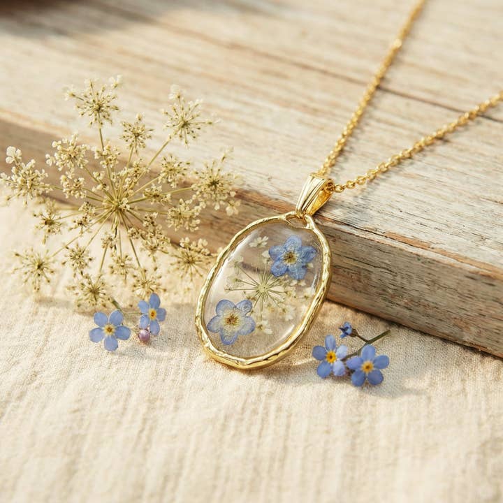 Glem mig ikke blomsterhalskæde for engroshandel hos Verna Artisan Works