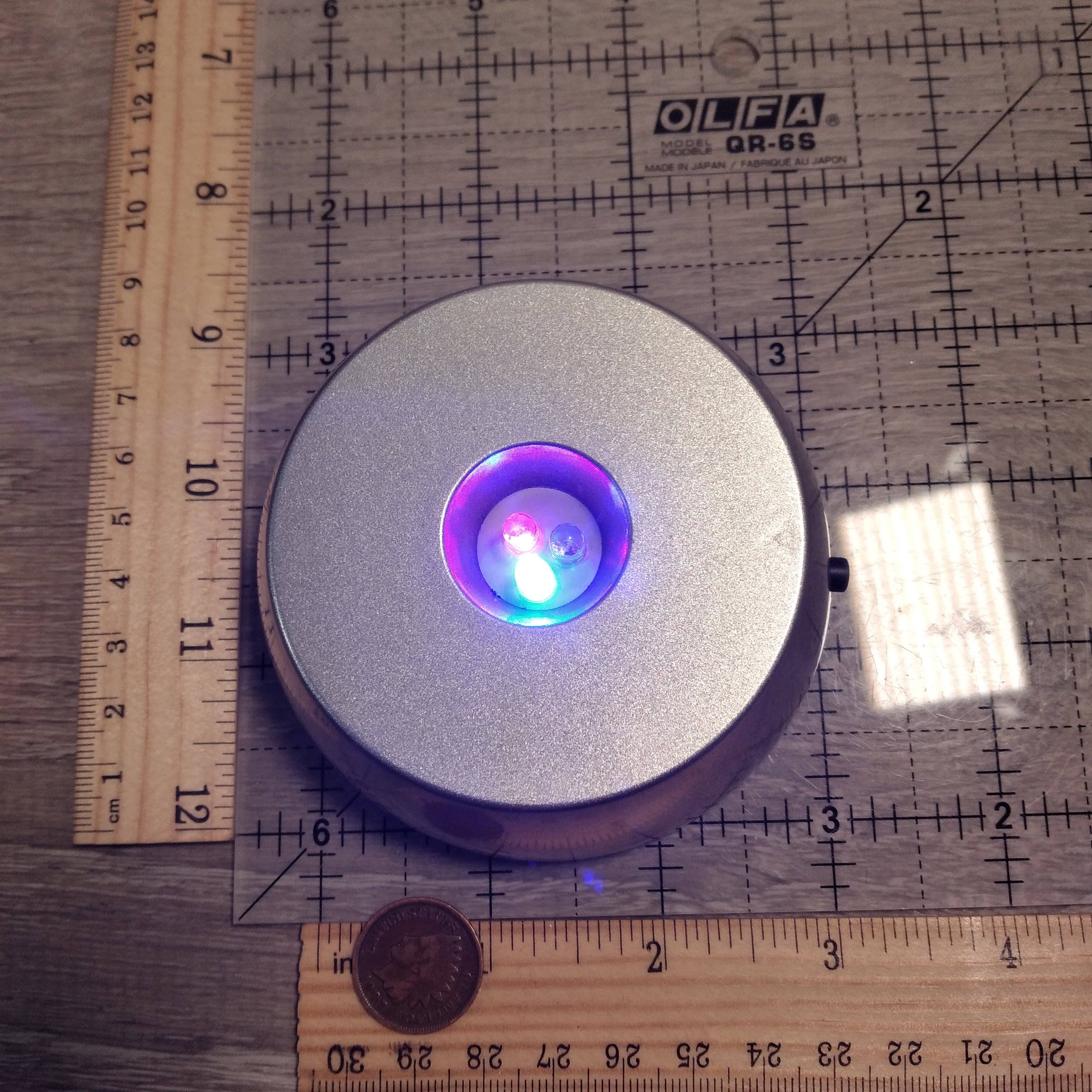 Keystone Crystals – wholesale Spiritual stone/crystal – LED Light Stand with 3 Color Modes for Crystals and Displays12