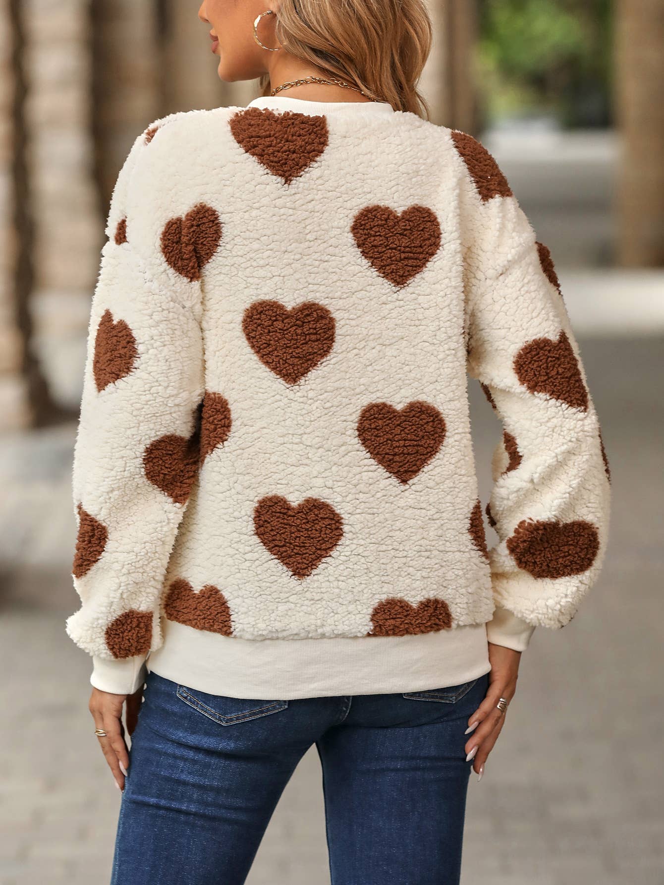 HIDDENBRAND - Wholesale Sweatshirt - Women's - heart print relaxed loose sherpa teddy pullover sweatshirt5