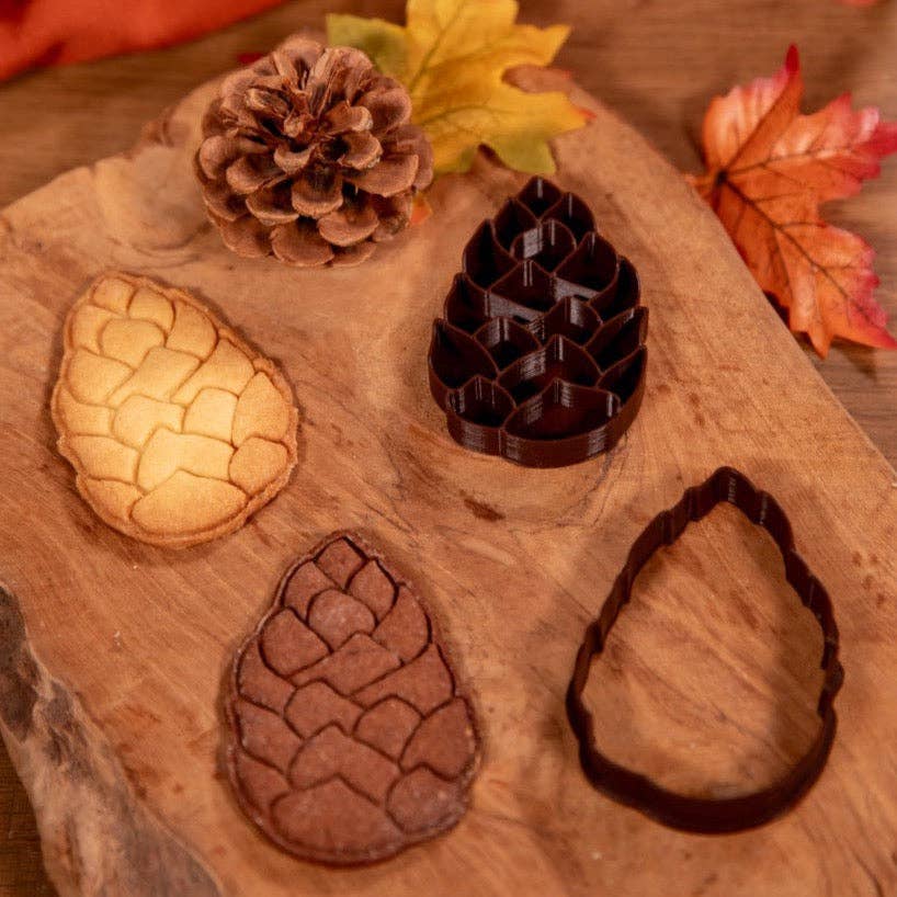 Uniberry 3D - Wholesale Uitsteekvorm - Dennenappel Uitsteker – Natuur & Herfst in het Bos0