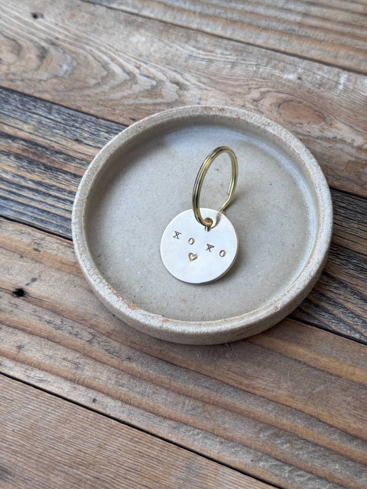 xoxo Key Tag and Brass Ring for wholesale by Belle's Nest