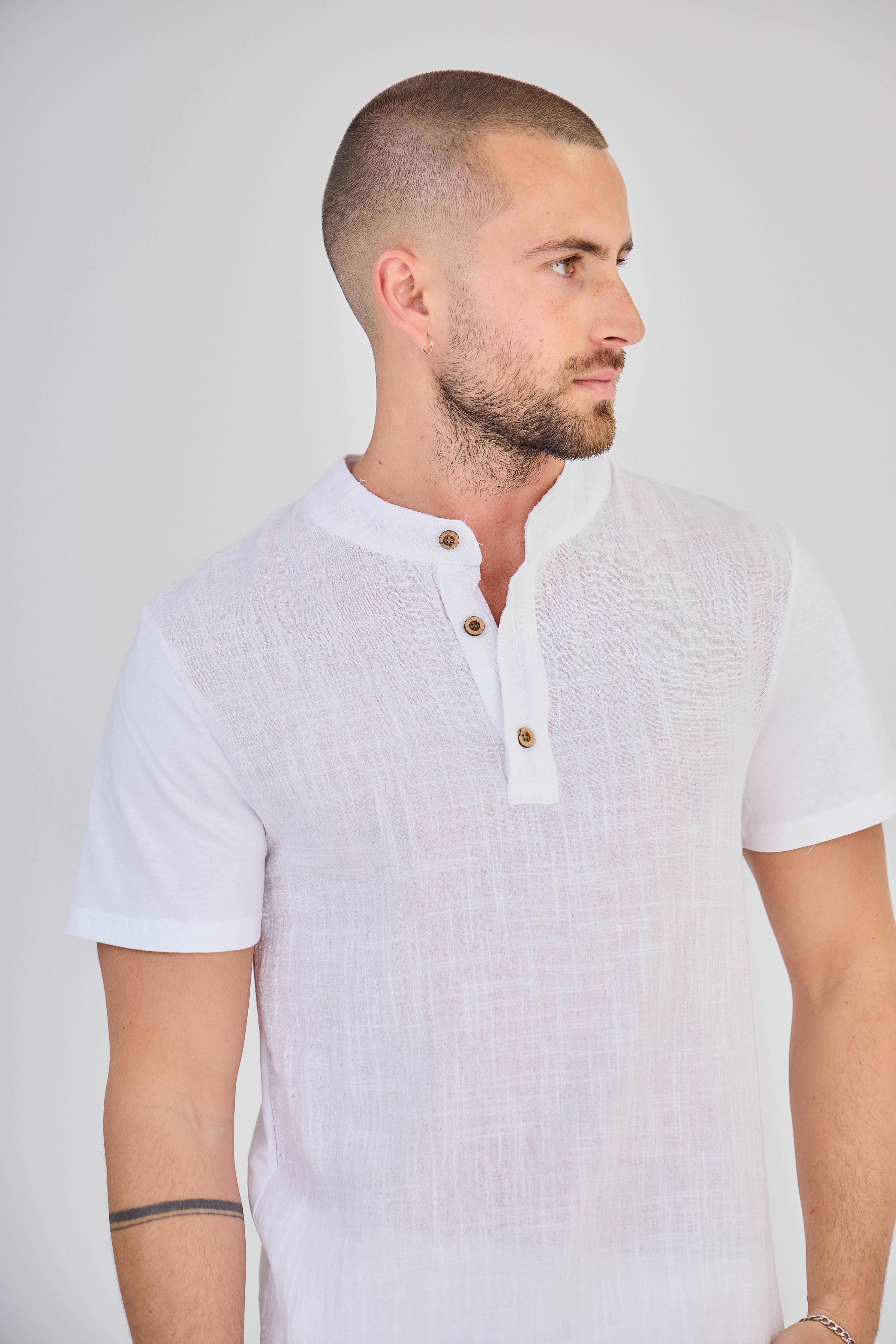 TOP MONDAY - Vente T-shirt – homme - T-Shirt en Lin Manches Courtes Blanc Col Mao2