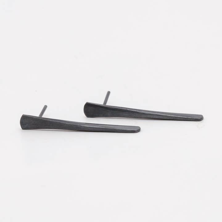 Nexus Studs for engroshandel hos Clementine & Co. Jewelry