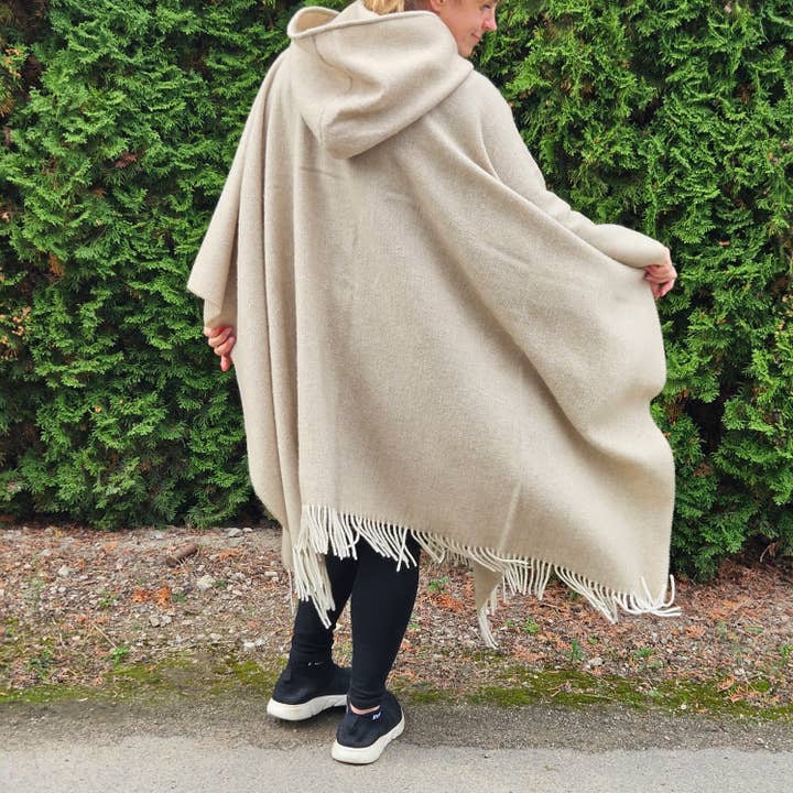 100% Wool Poncho coat - Jaukumas - Herringbone for wholesale by NorraVilla
