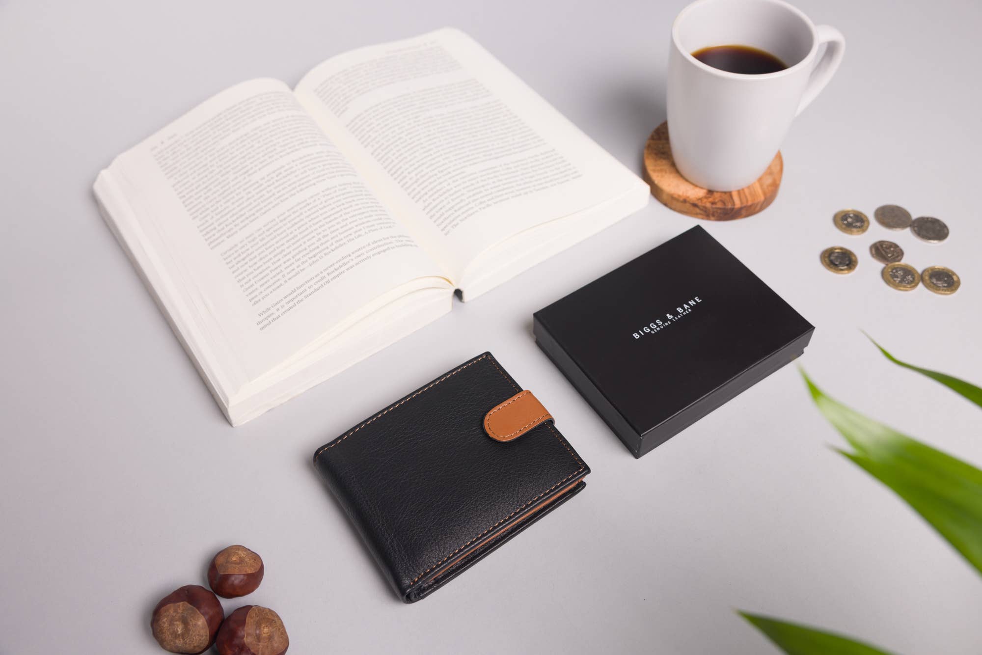 Redbrick – wholesale Wallet - Men’s – Biggs & Bane Large Capacity Men's Bifold Black & Tan Leather Wallet9