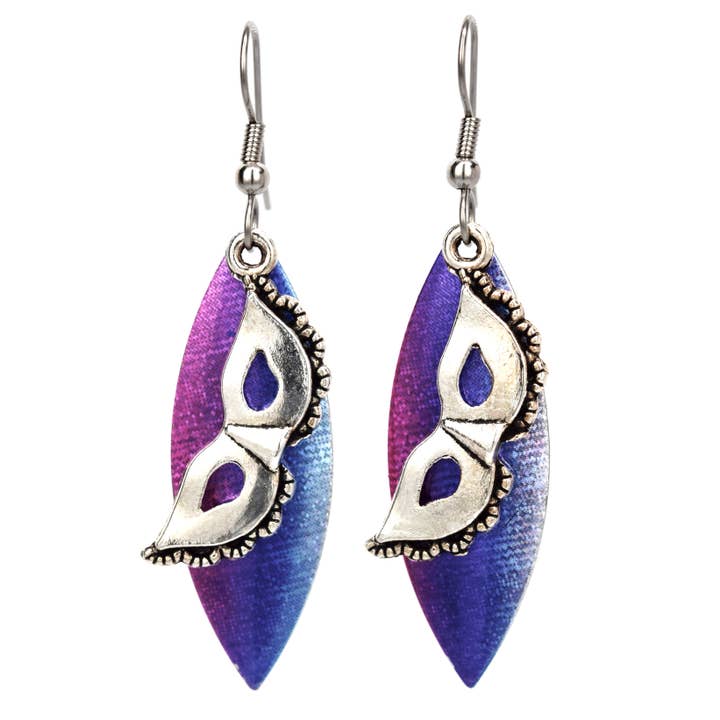 Costume de mascarade, masque, boucles d'oreilles, théâtre, théâtre, Mardi Gras pour la vente par Eye Catching Jewelry