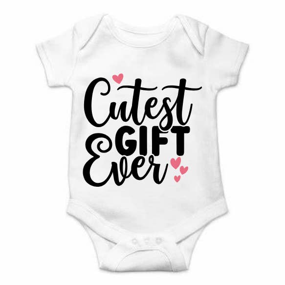 Grenouillère bébé la plus mignonne pour la vente par lilly's love from above