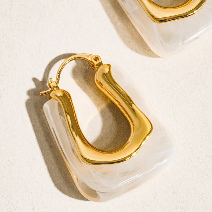 Flânerie by MAIQ - Wholesale Hoop Earrings - Talia 18K Gold U-Shaped Boho Hoop Earring