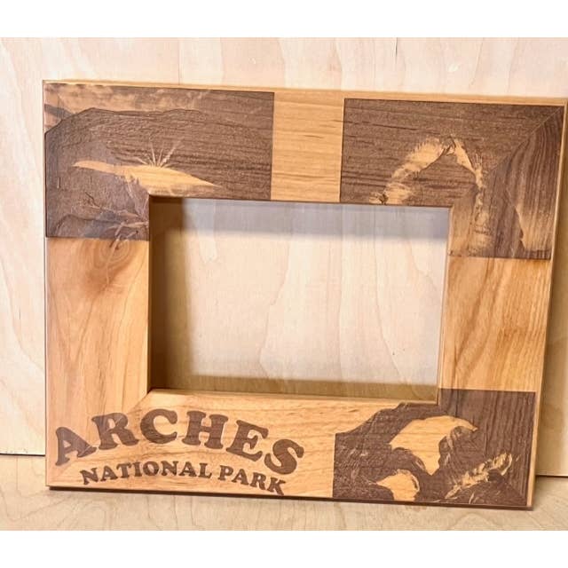 ARKANSAS WOOD DOORS INC - Wholesale Picture Frame - Laser Engraved Wood Picture Frames